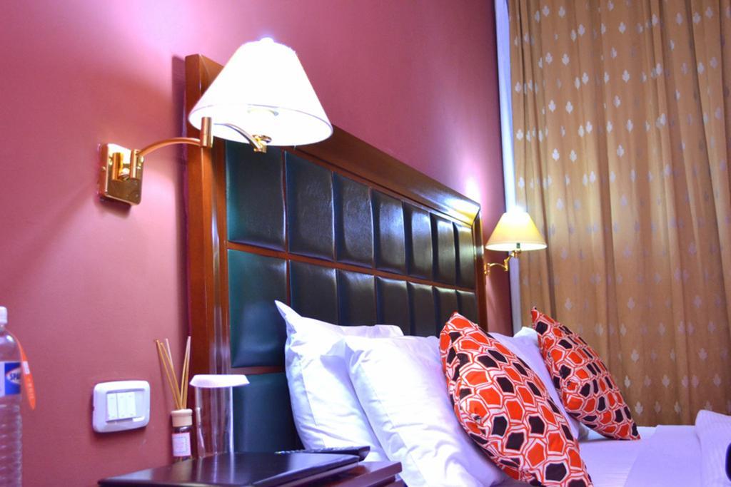 Transcorp Hotels Calabar Oda fotoğraf