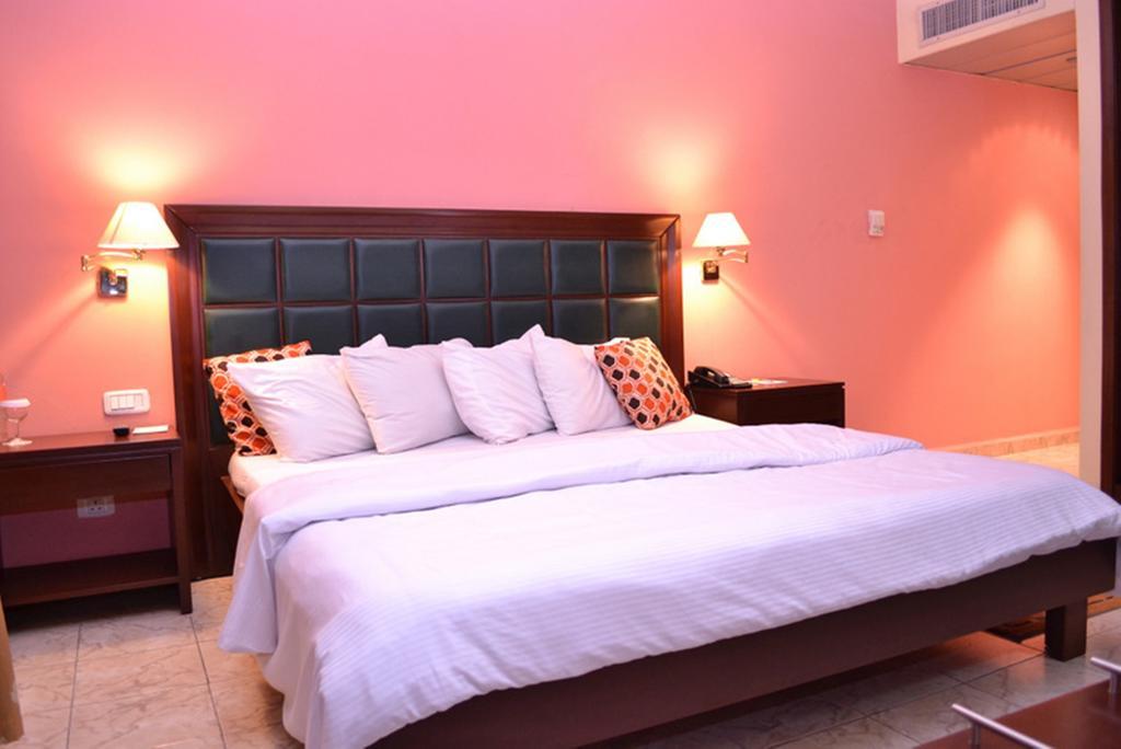 Transcorp Hotels Calabar Oda fotoğraf